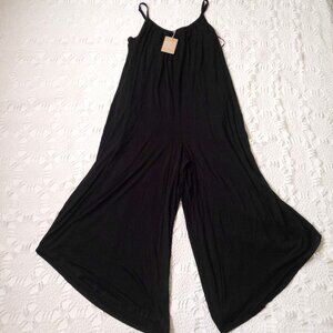 New EcoThreads Jumpsuit Romper Black Knit Wide Leg Crop Pockets Medium Women M